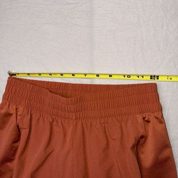 Nike fro fit women’s Burnt Orange Athletic Pants size small - Picture 6 of 7